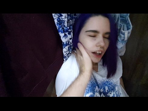 ❤️ Nahita ny rahavaviko tao amin'ny efi-tranonao ary nanampy azy hisotro ️❌ Super vetaveta amin'ny mg.porn-milf300.ru ❤